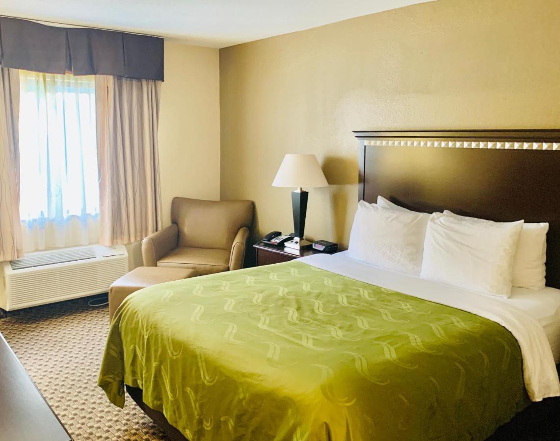 Quality Inn Macomb Near University Area Eksteriør billede