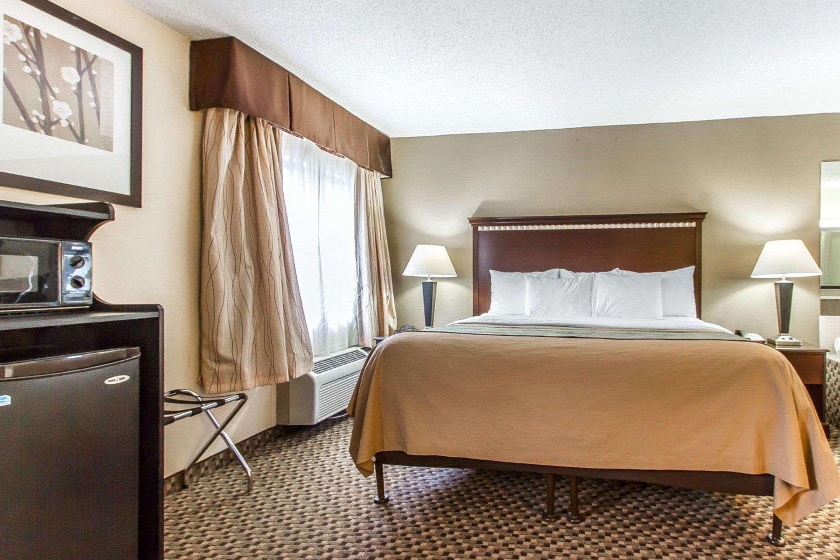 Quality Inn Macomb Near University Area Eksteriør billede