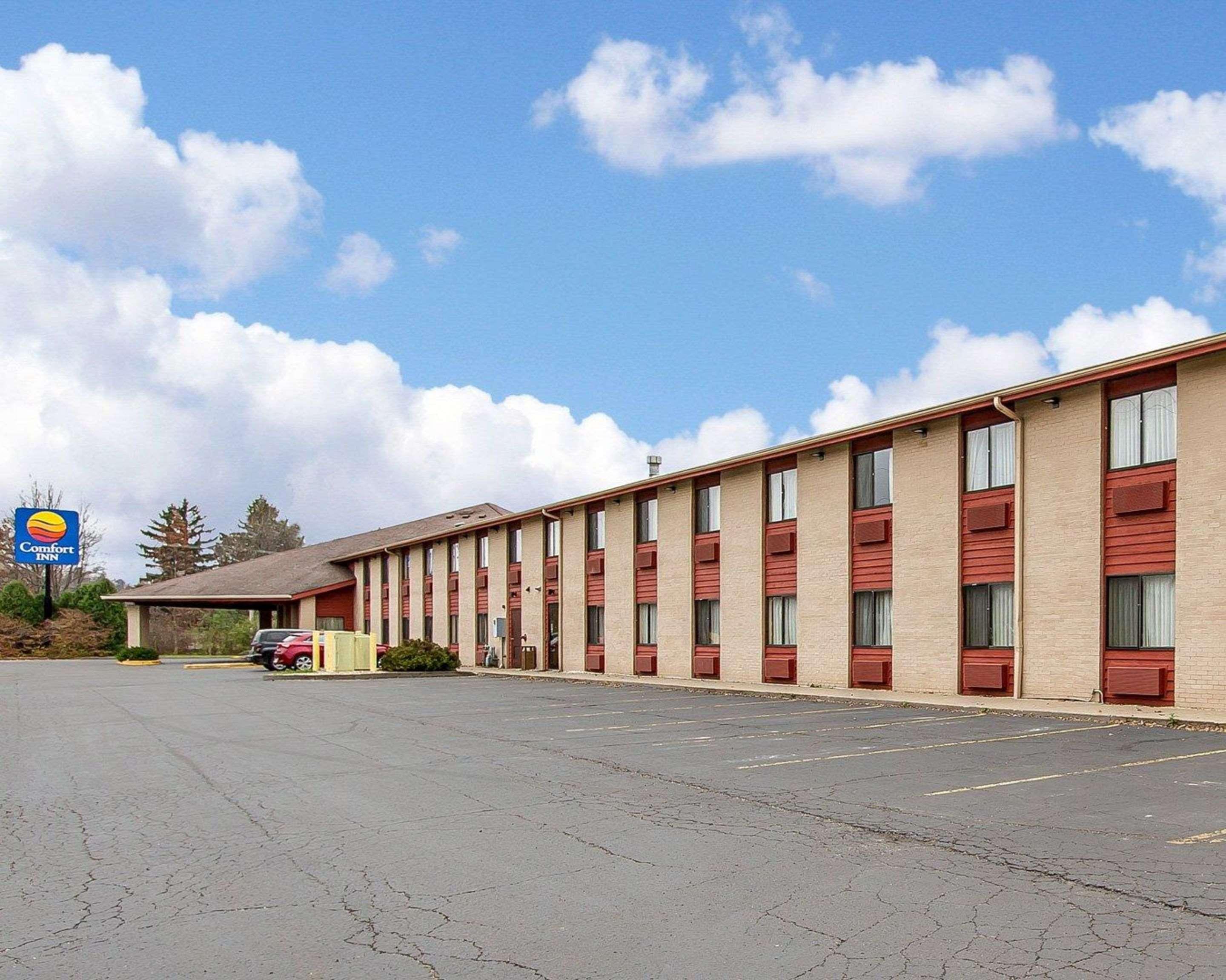 Quality Inn Macomb Near University Area Eksteriør billede