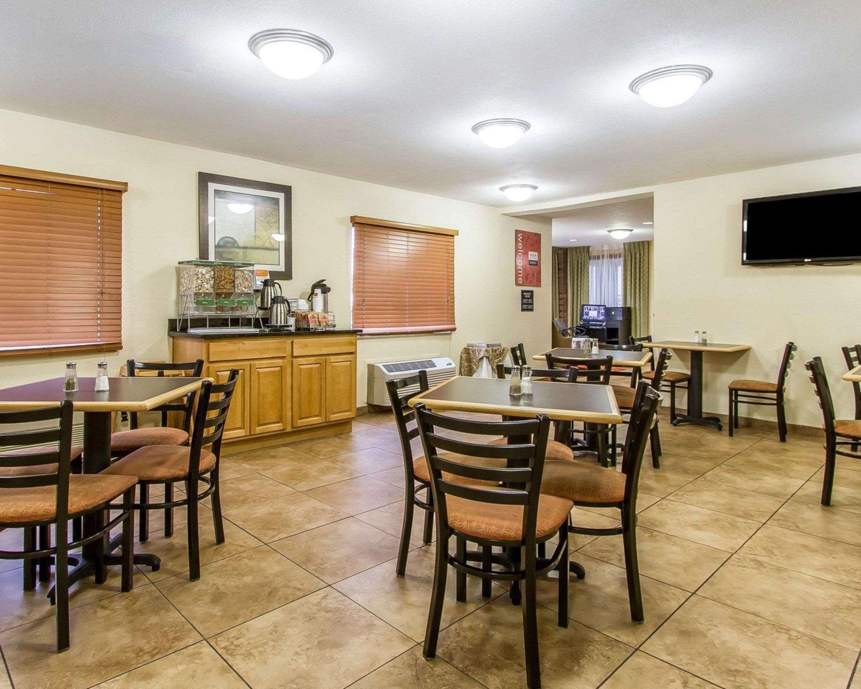 Quality Inn Macomb Near University Area Eksteriør billede