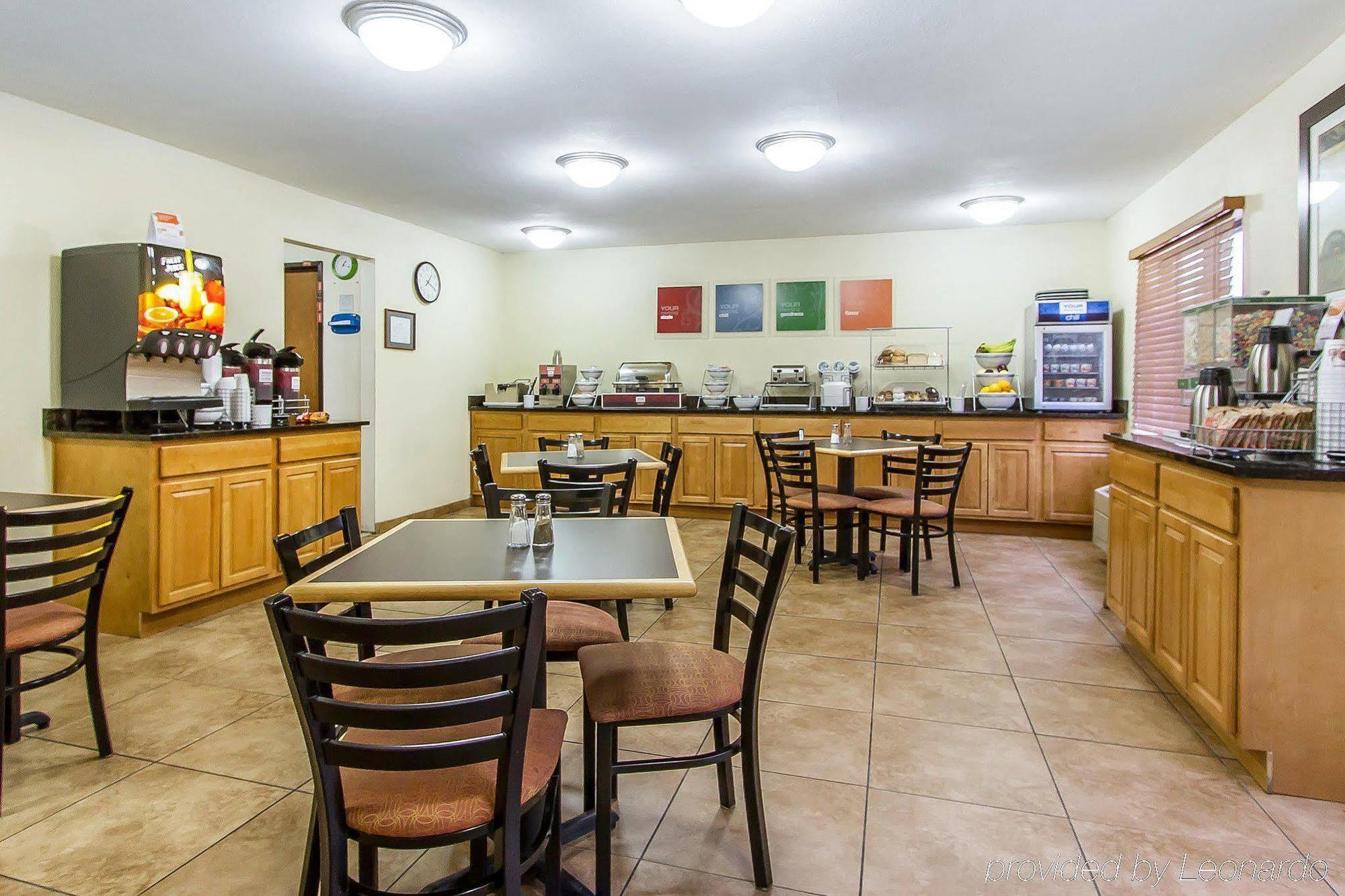Quality Inn Macomb Near University Area Eksteriør billede